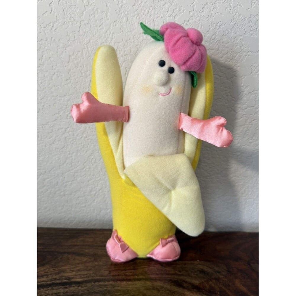 Avon Vintage Plush Banana 7" 1986